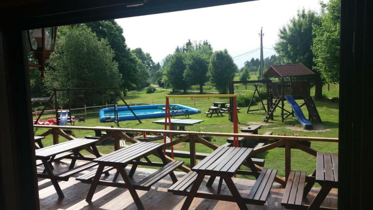 Penzion U Hrocha Lučany nad Nisou Exterior foto